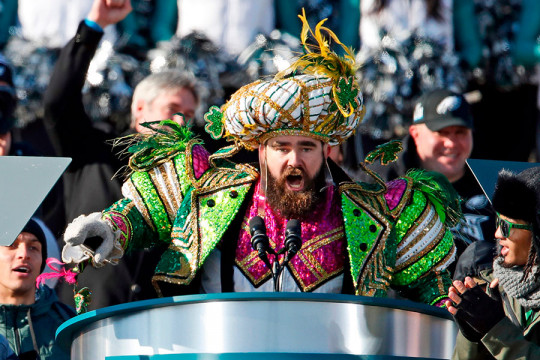 jason kelce costume a fashionable nfl legend 66fcbd10d6627.jpg