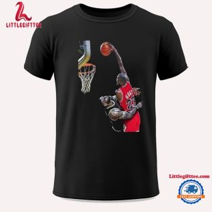 Michael Jordan Dunking On Lebron James Basketball Legends Vintage T Shirt