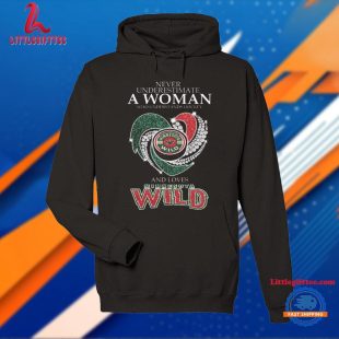 Minnesota Wild Never Underestimate A Woman Who Understand Hockey And Loves Minnesota Wild Diamond Heart T Shirt