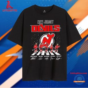 New Jersey Devils players Hamilton Meier Hischier Hughes Bratt Christmas Unisex T Shirt