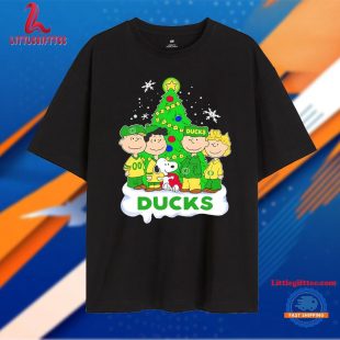 Peanuts Oregon Ducks Christmas Tree Unisex T Shirt